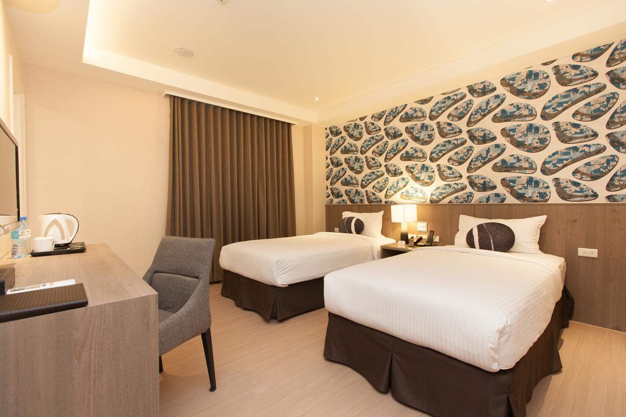 Tc Hotel - Hualien Zhongxiao Exterior photo
